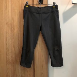 Oiselle capri leggings